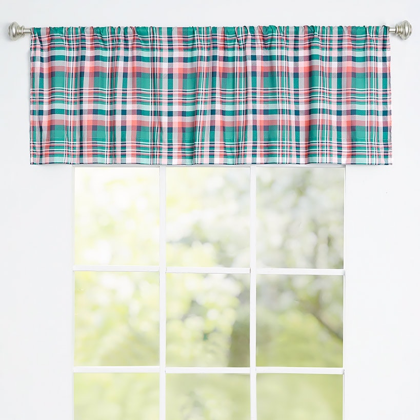 Spring_Truck_Valance_Valance_2138857_zm_0513caf1-9fce-46bd-8326-fc0ed82f4dee